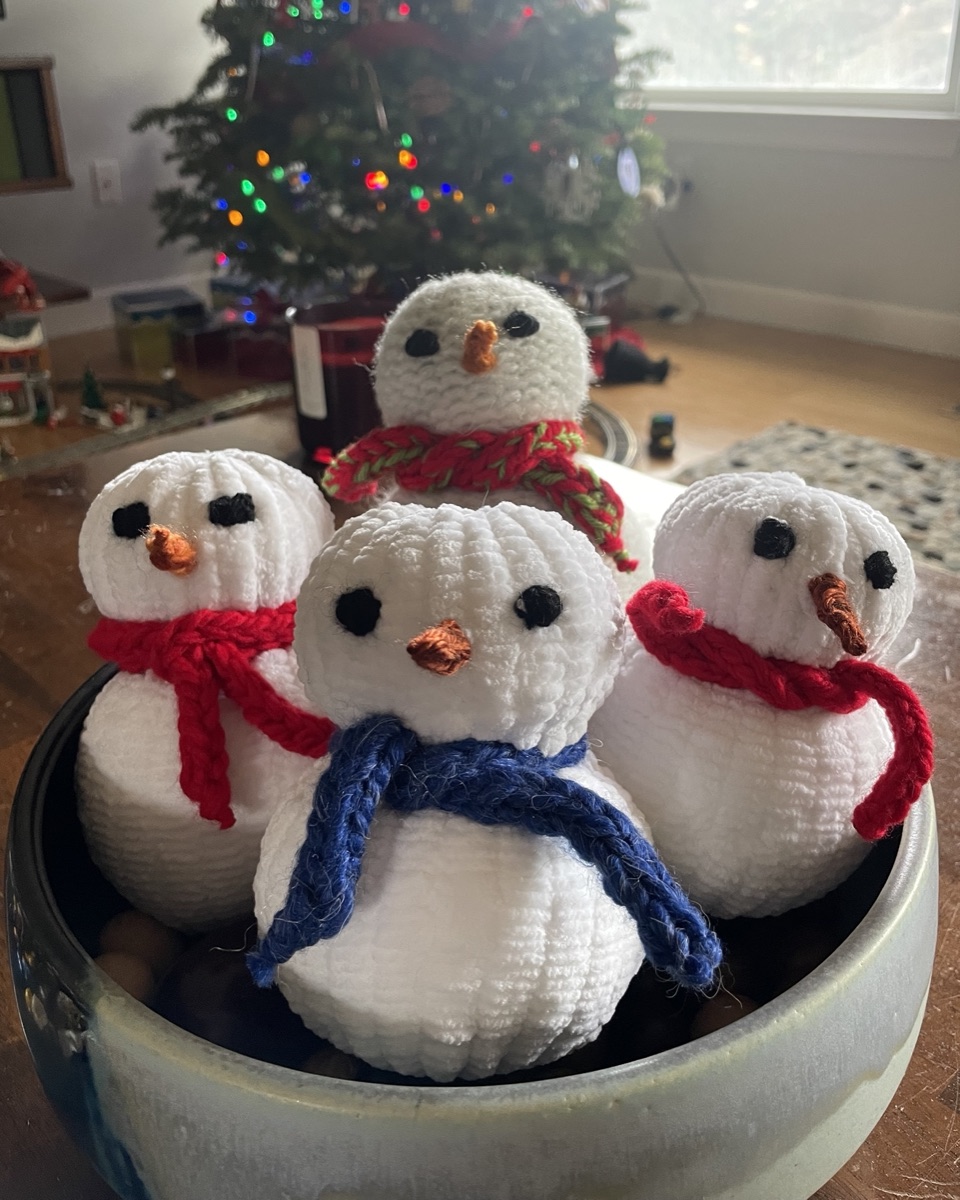 Knit Snowmen